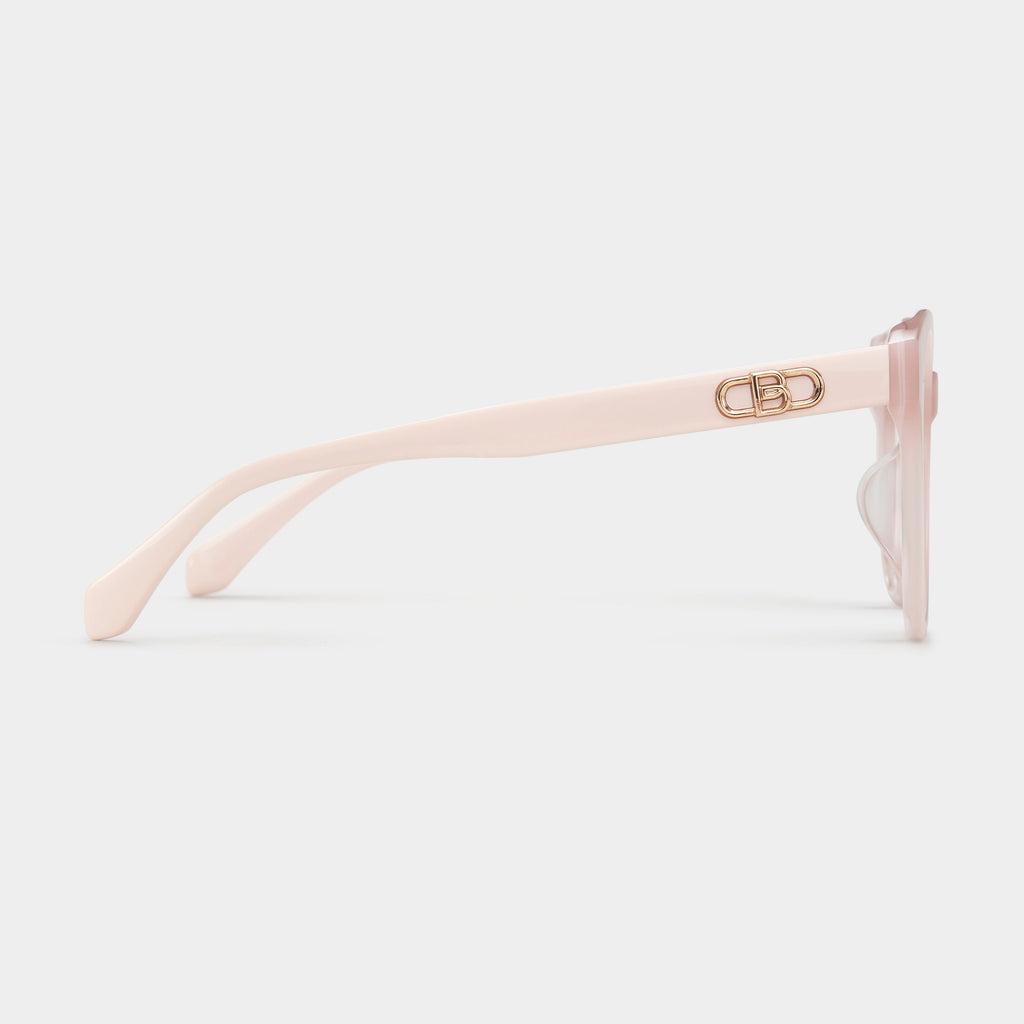 Translucent
 Stirped pink