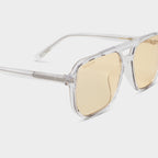 Photochromic Transparent Yellow